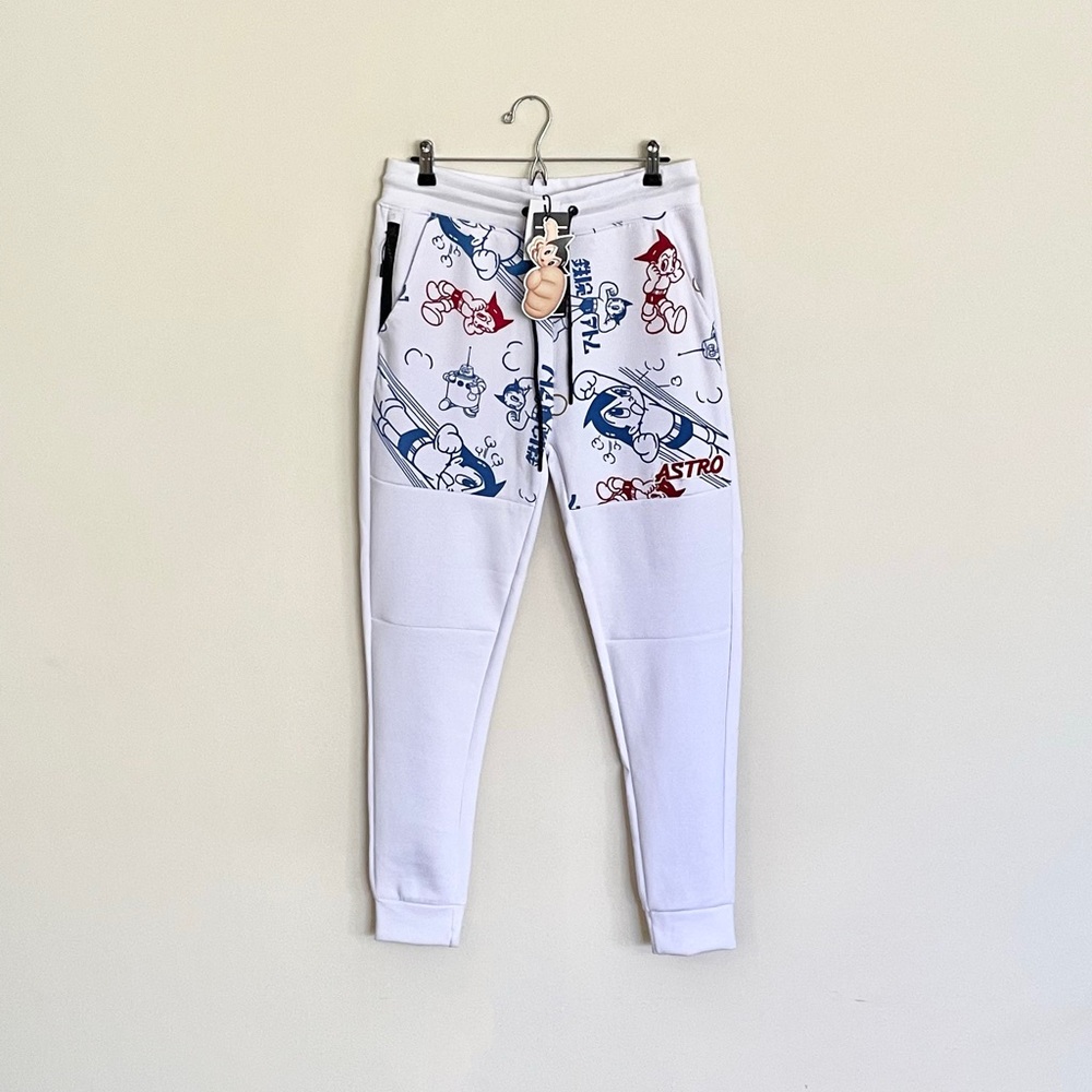 NEW RARE Lot 29 x Astro Boy Graphic Anime Print White Joggers Sweatpants Men’s M